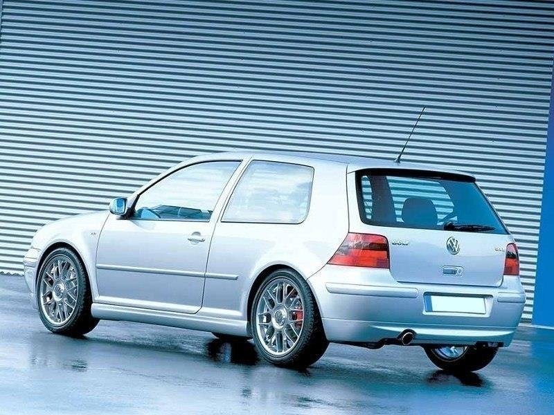 HECKSCHÜRZE VW GOLF 4 25'TH ANNIVERSARY LOOK (mit Auspuffloch)