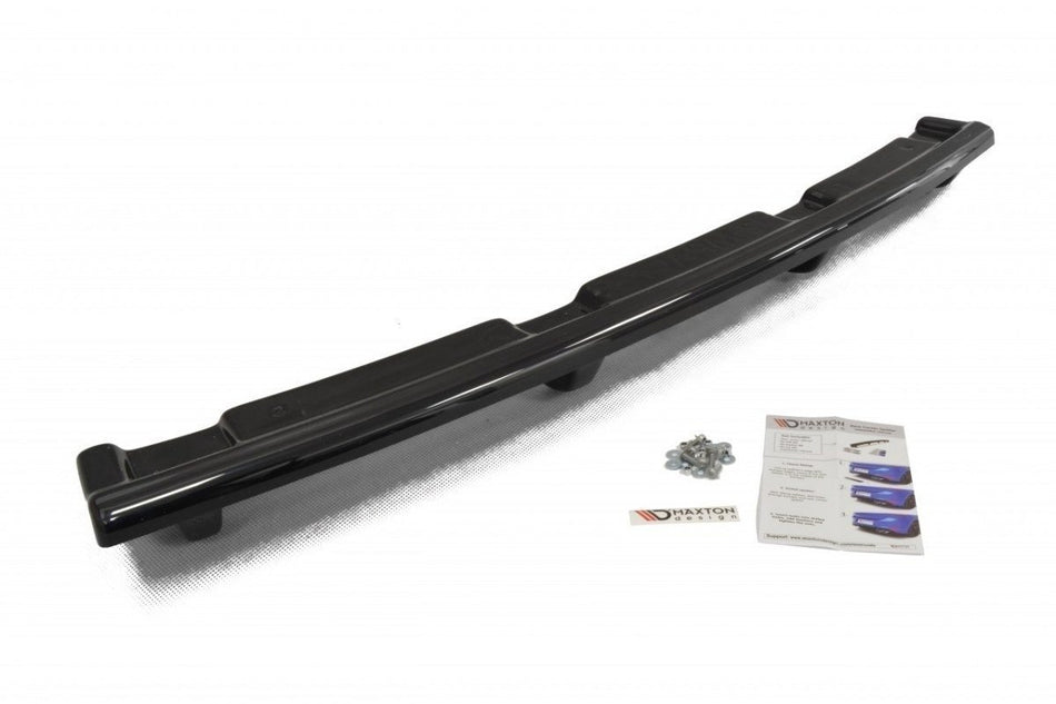 Mittlerer Heckdiffusor BMW 4 F32 M-PACK (mit senkrechten Balken)