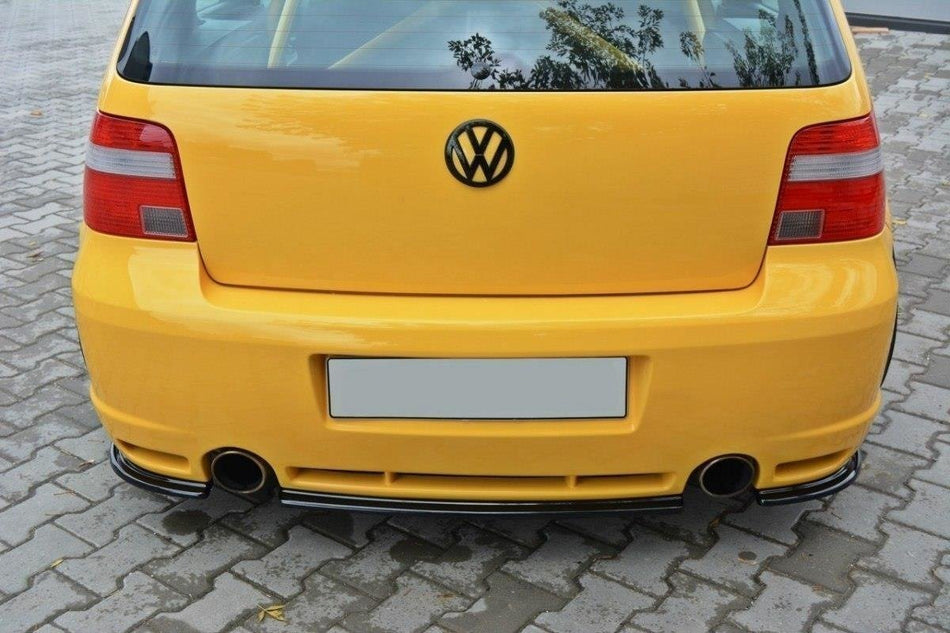 Mittlerer Heckdiffusor VW GOLF IV R32