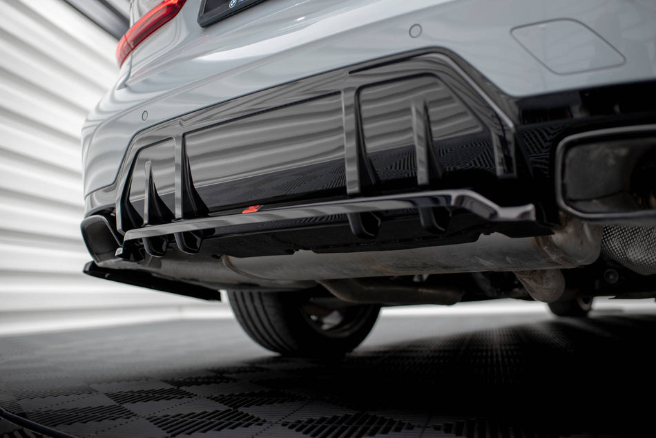 Diffusore posteriore centrale (con barra verticale) V.1 BMW M340i G20 / G21 Facelift 