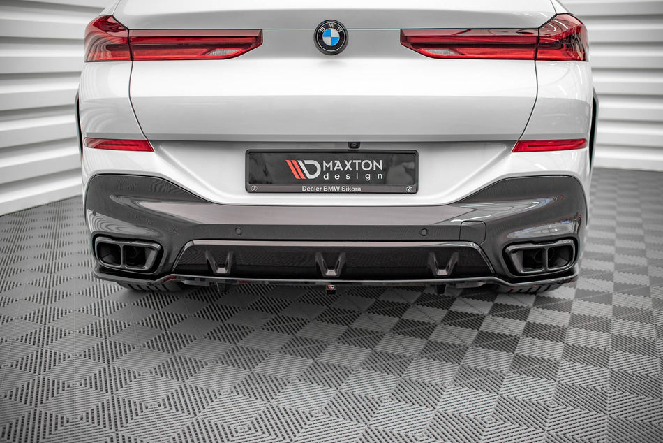 Mittlerer Heckdiffusor (mit einem vertikalem balken) V.1 BMW X6 M-Pack G06