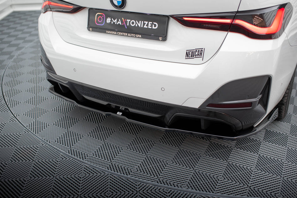 Diffusore posteriore centrale (con barra verticale) V.2 BMW i4 M-Pack G26 