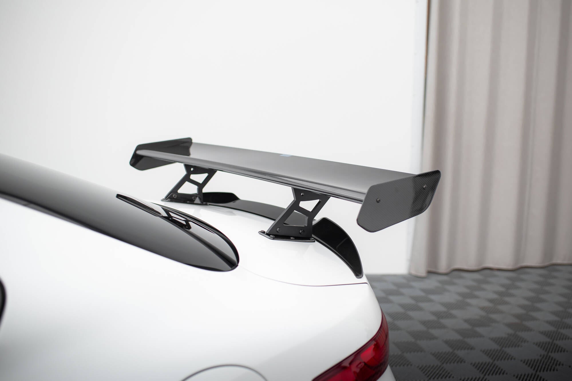 Carbon Heckspoiler + LED Alfa Romeo Giulia Quadrifoglio