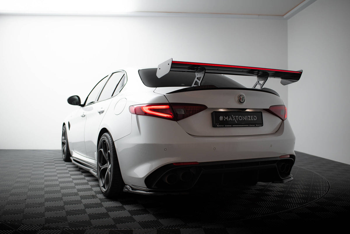Carbon Heckspoiler + LED Alfa Romeo Giulia Quadrifoglio