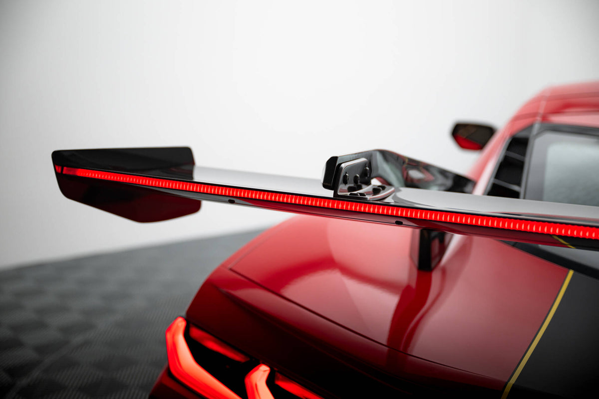 Carbon Heckspoiler + LED Chevrolet Corvette C8