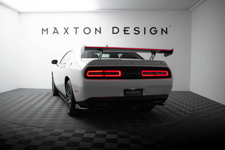 Carbon Heckspoiler + LED Dodge Challenger MK3