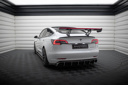 Carbon Heckspoiler Tesla Model 3