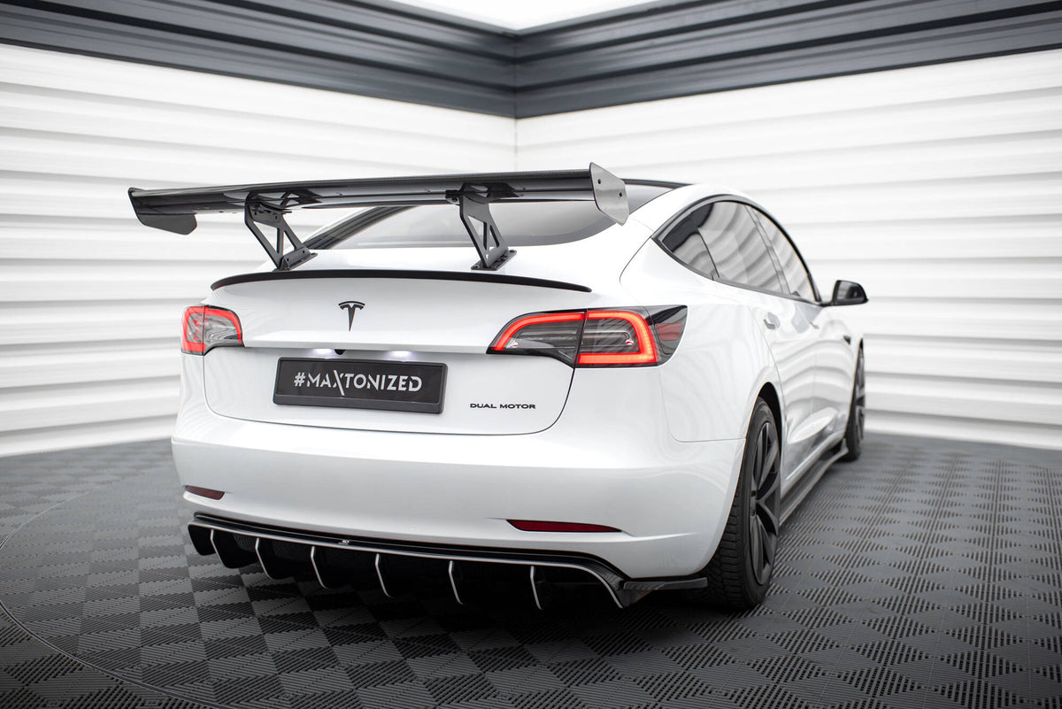 Carbon Heckspoiler Tesla Model 3