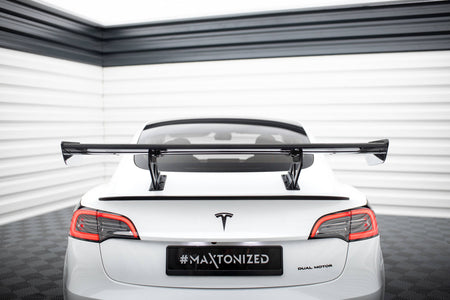Carbon Heckspoiler Tesla Model 3