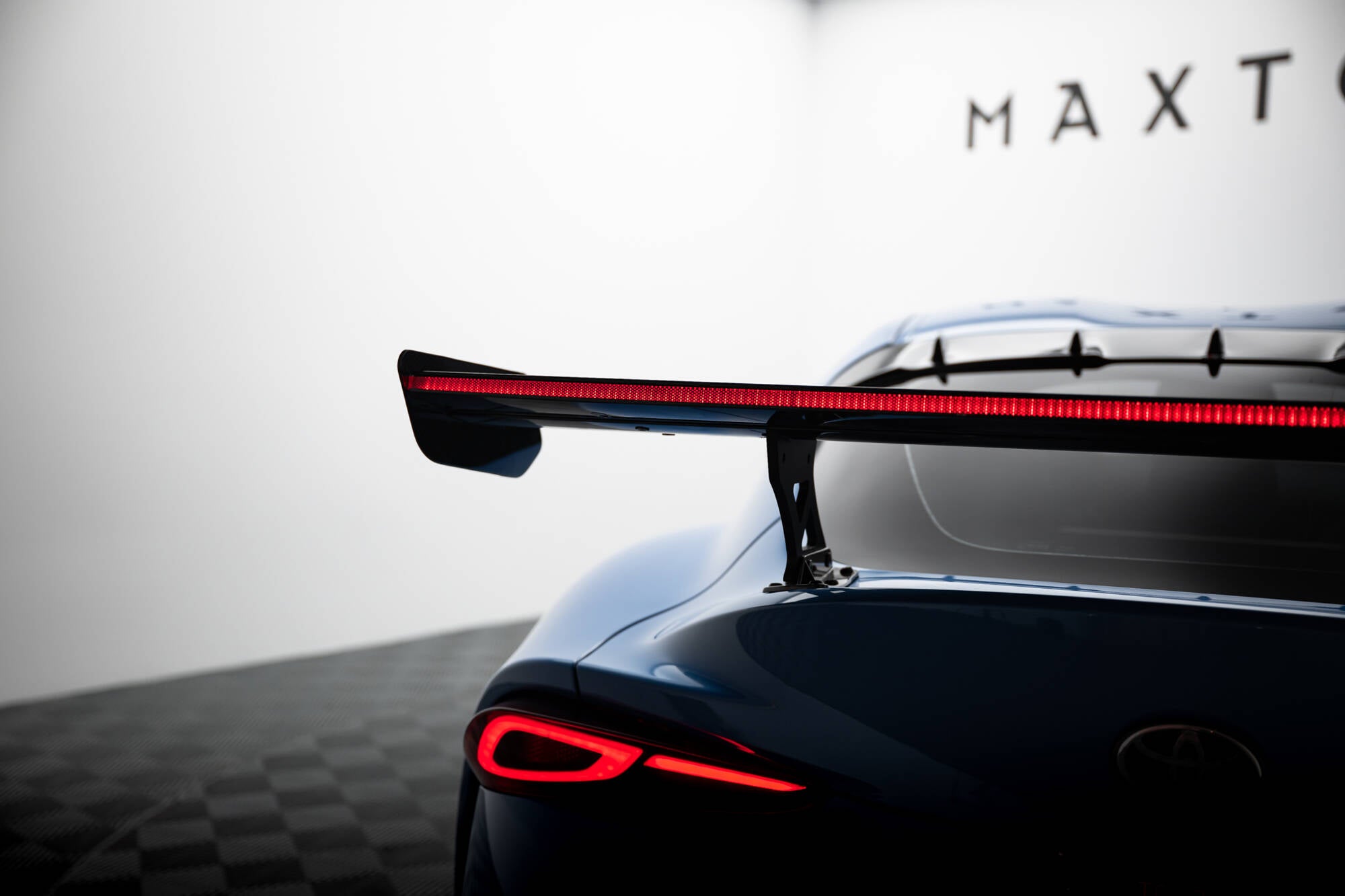 Carbon Heckspoiler Toyota Supra Mk5