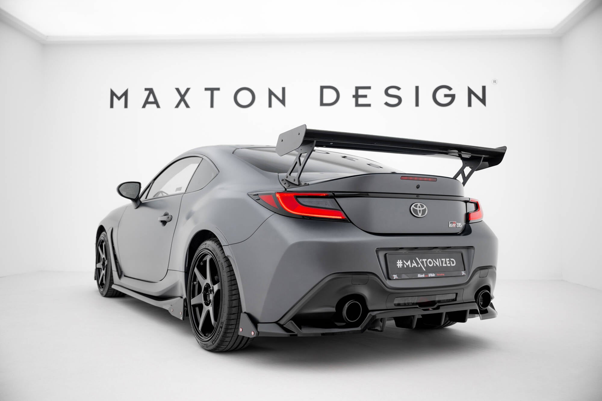 Carbon Heckspoiler Toyota GR86 / Subaru BRZ Mk2