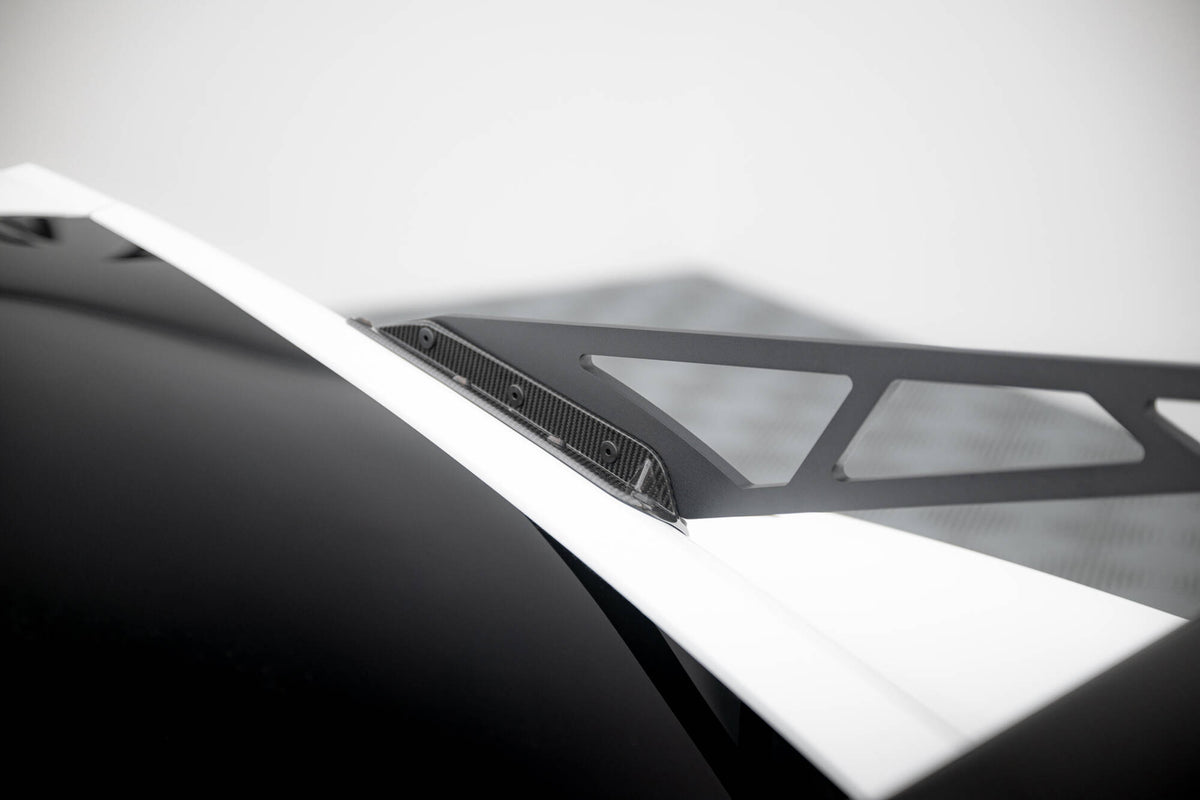 Carbon Heckspoiler With Upper Swan Mounting + LED Chevrolet Corvette Stingray / Grand Sport C7