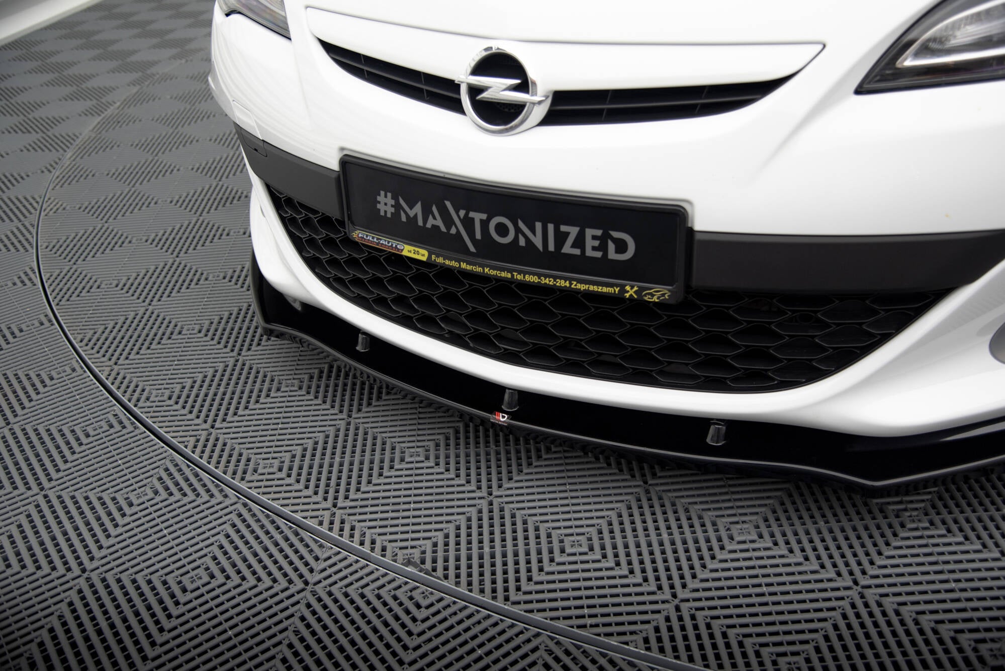 Frontspoiler Lippe v.1 Opel Astra J OPC / VXR