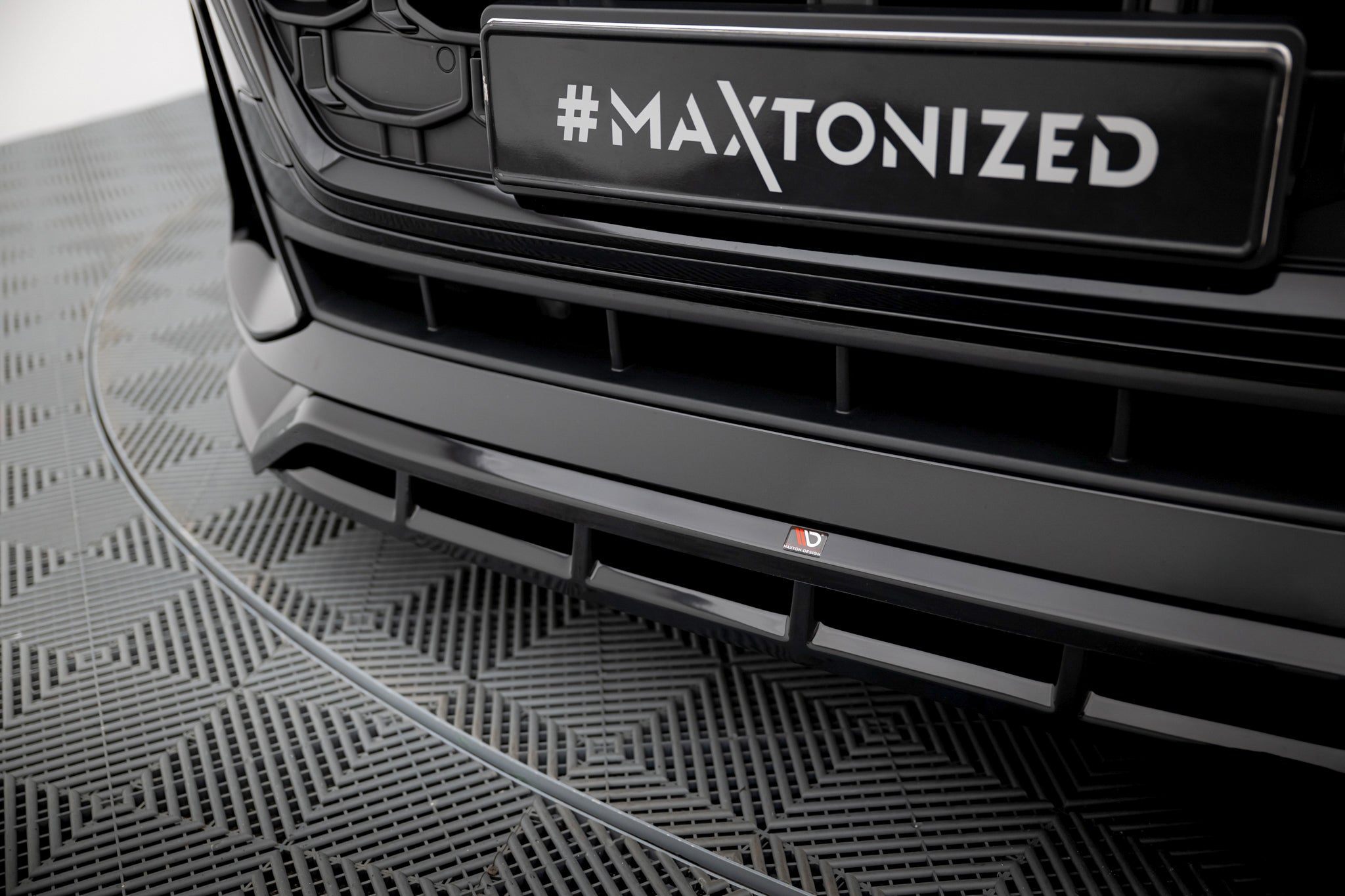 Frontspoiler Lippe Audi SQ8 / Q8 S-Line MK1 Facelift
