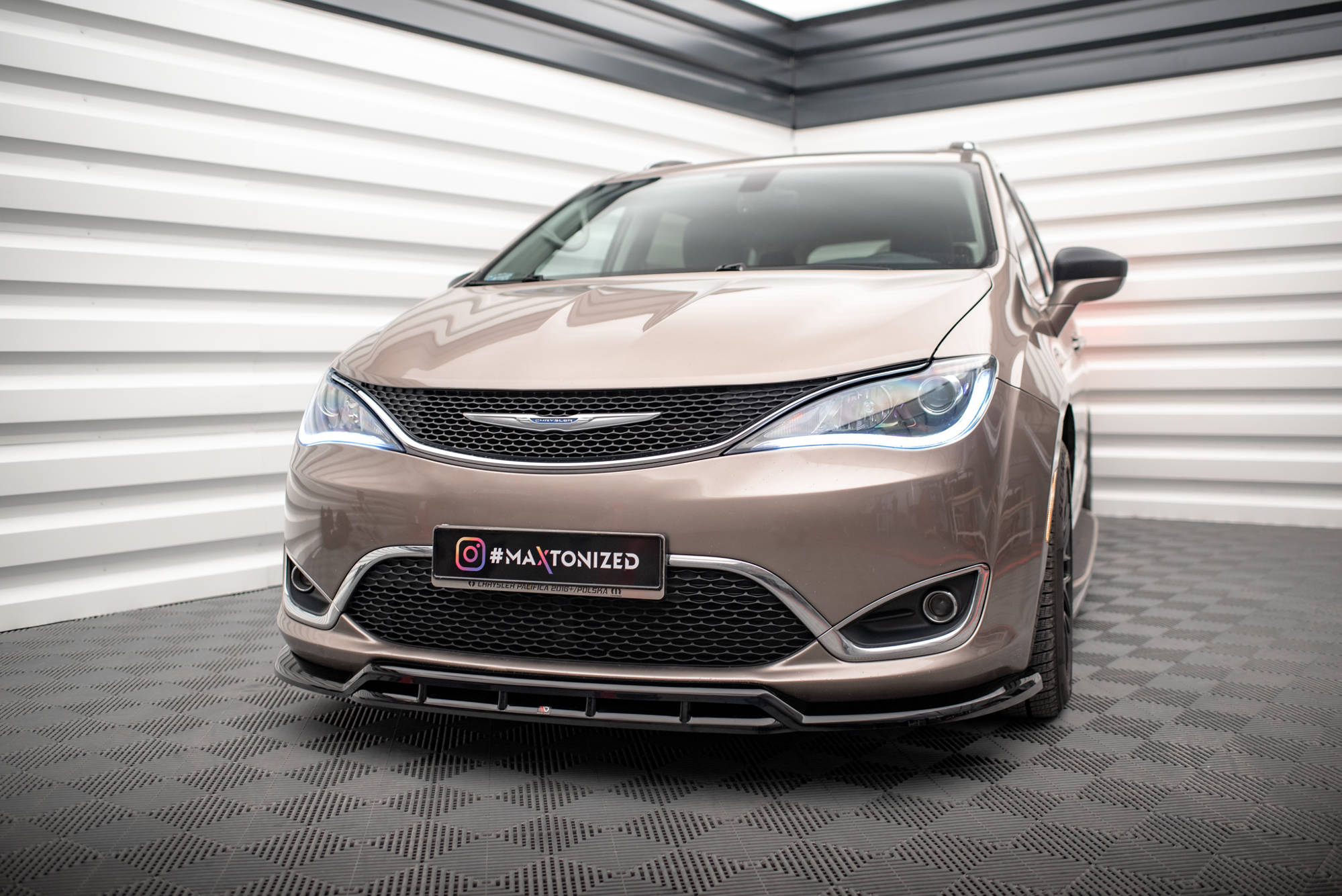 Frontspoiler Lippe Chrysler Pacifica Mk2