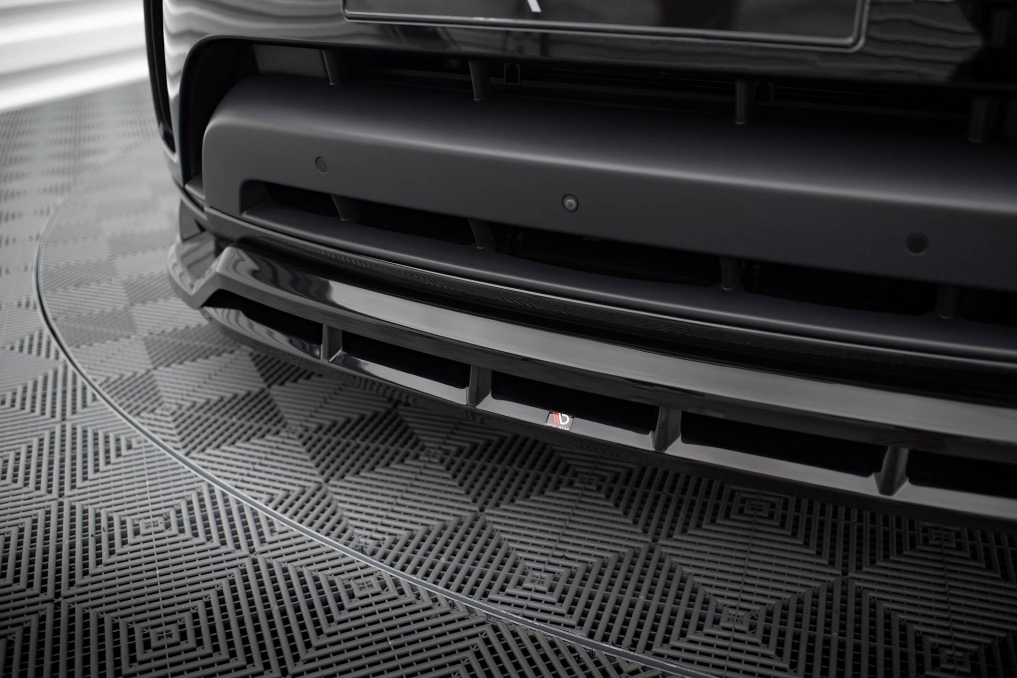 Frontspoiler Lippe Land Rover Discovery HSE Mk3