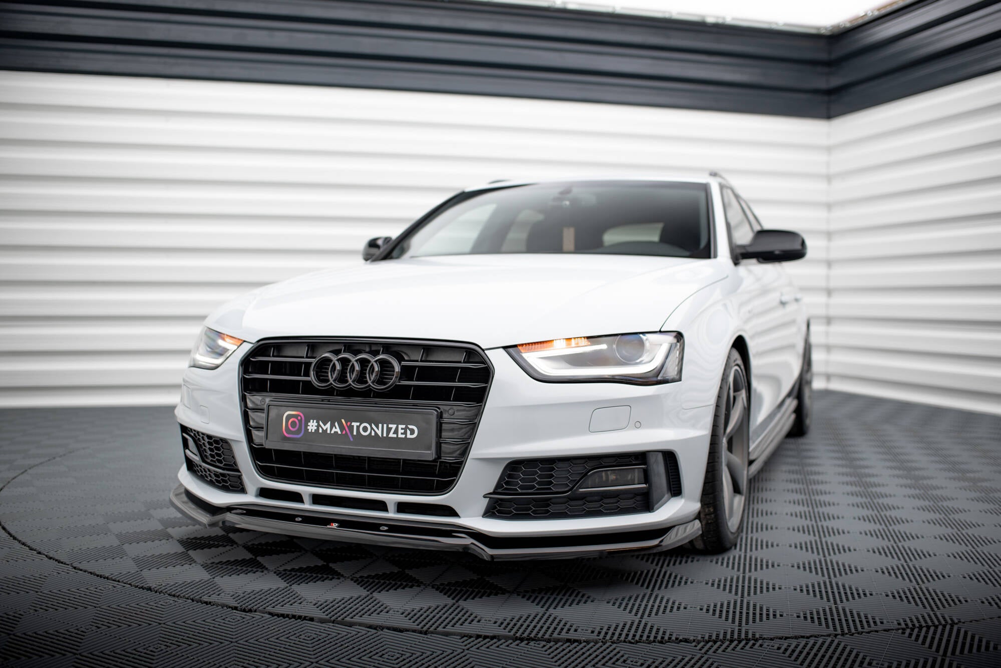 Frontspoiler Lippe V.2 Audi A4 Competition B8 Facelift