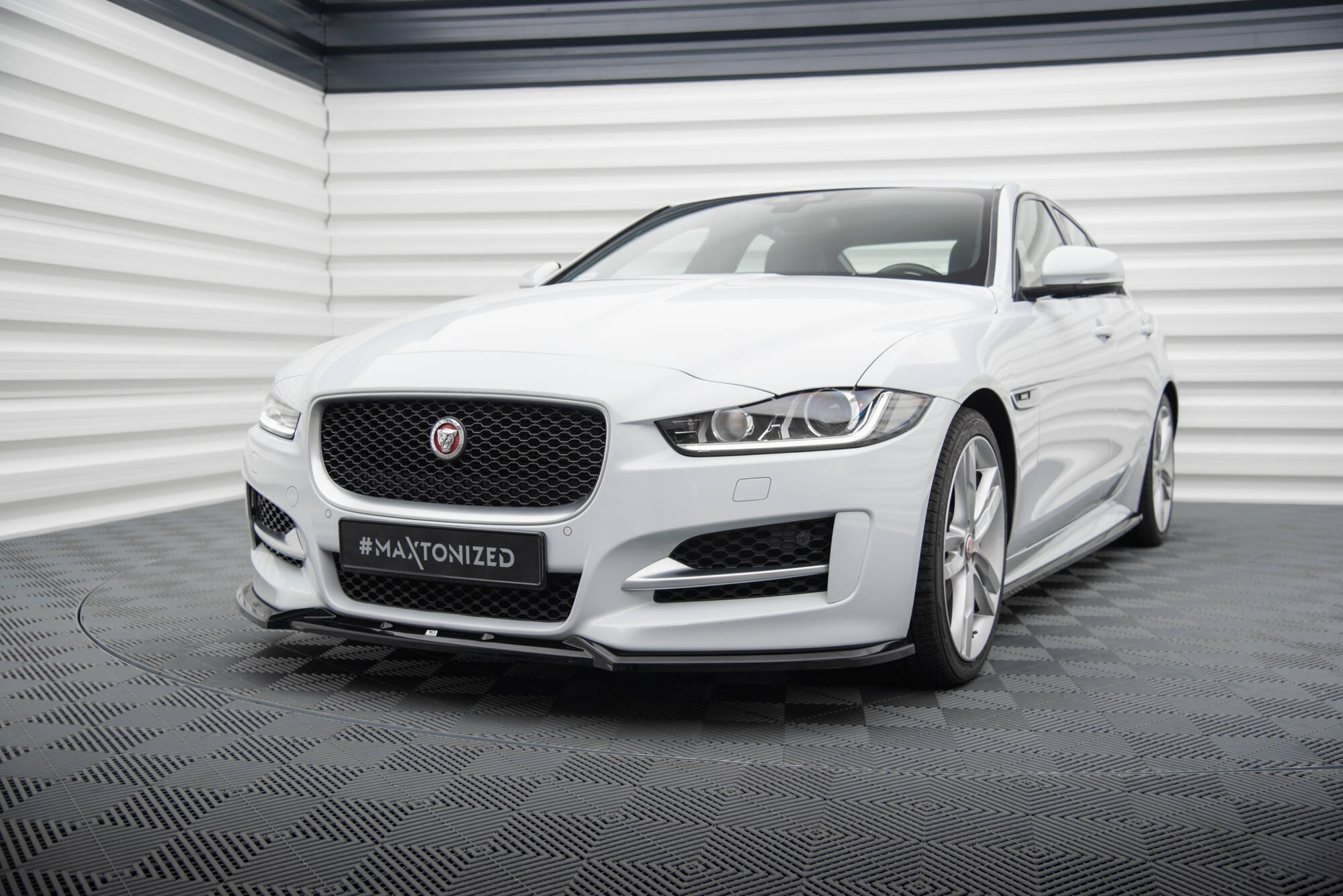 Frontspoiler Lippe V.2 Jaguar XE R-Sport X760