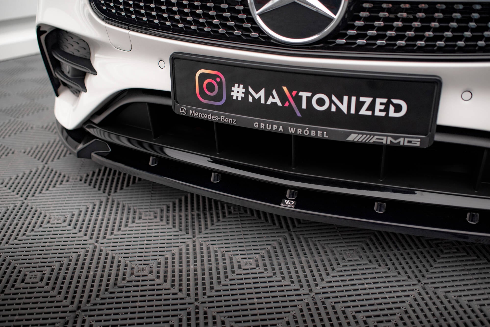 Frontspoiler Lippe V.2 Mercedes-Benz E-Class W213 Coupe Facelift / Cabriolet Facelift AMG-Line / 53 AMG
