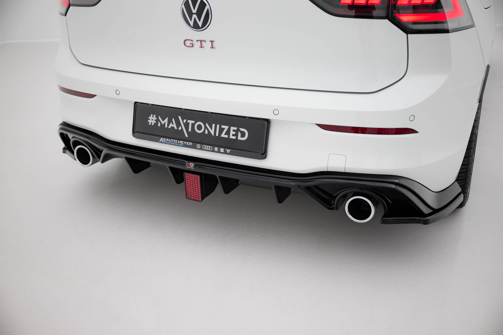 LED Stoplight Volkswagen Golf GTI Mk8