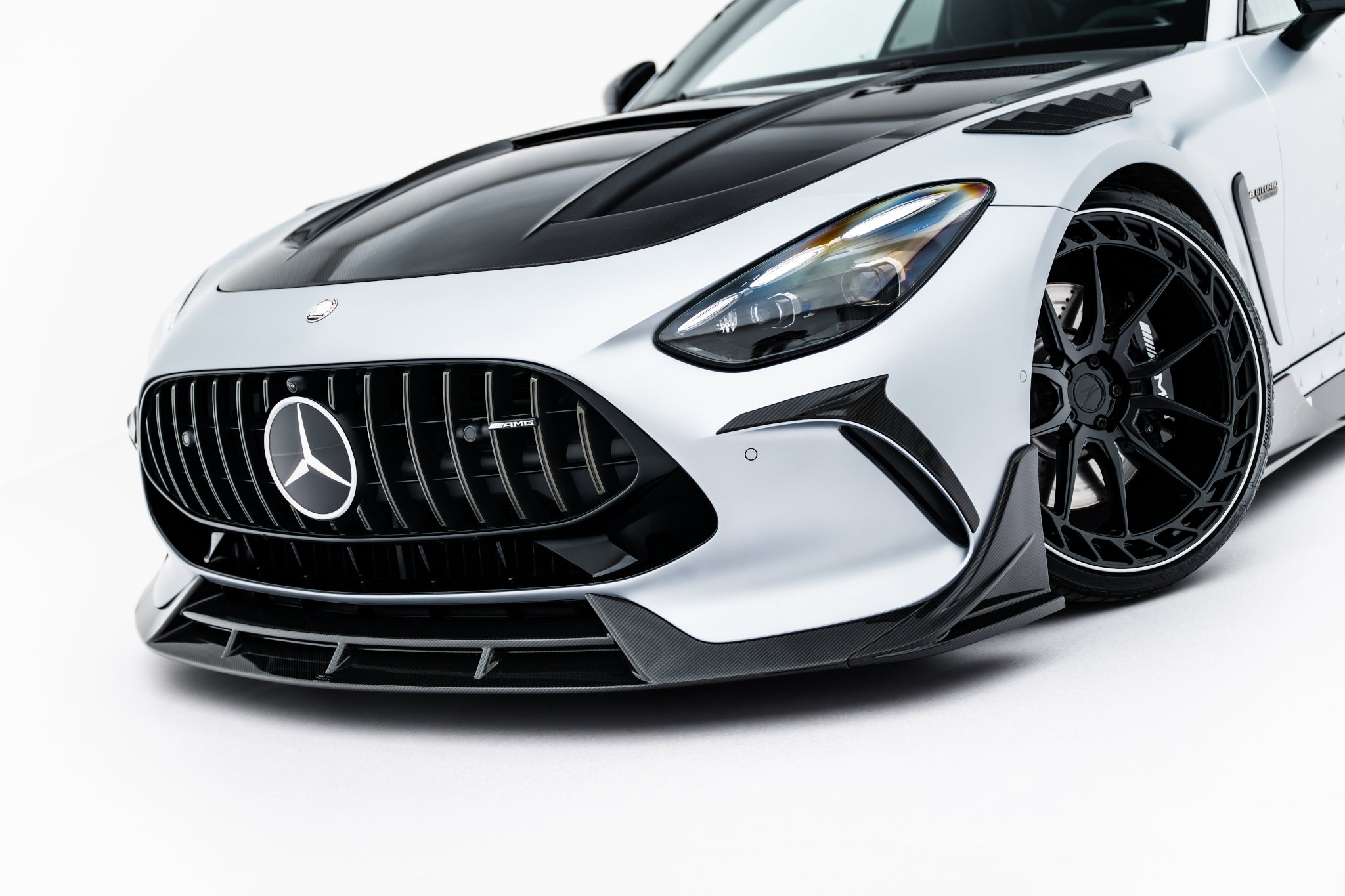 Carbon Fiber Front Diffusor Mercedes-AMG GT 63 / 55 / 63 S E Performance C192