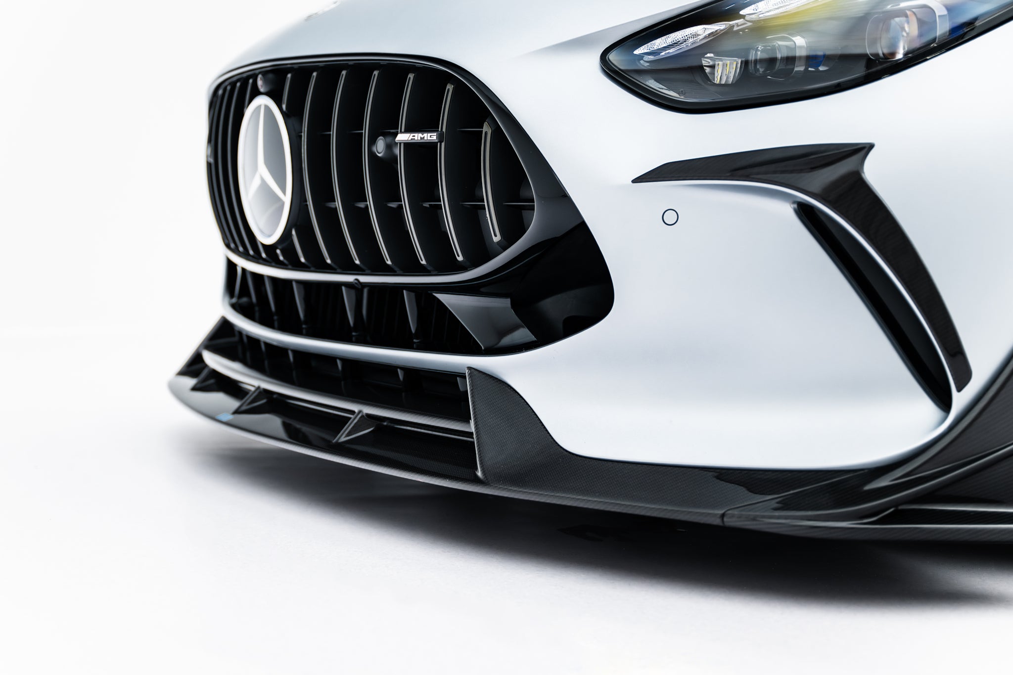 Carbon Fiber Front Diffusor Mercedes-AMG GT 63 / 55 / 63 S E Performance C192