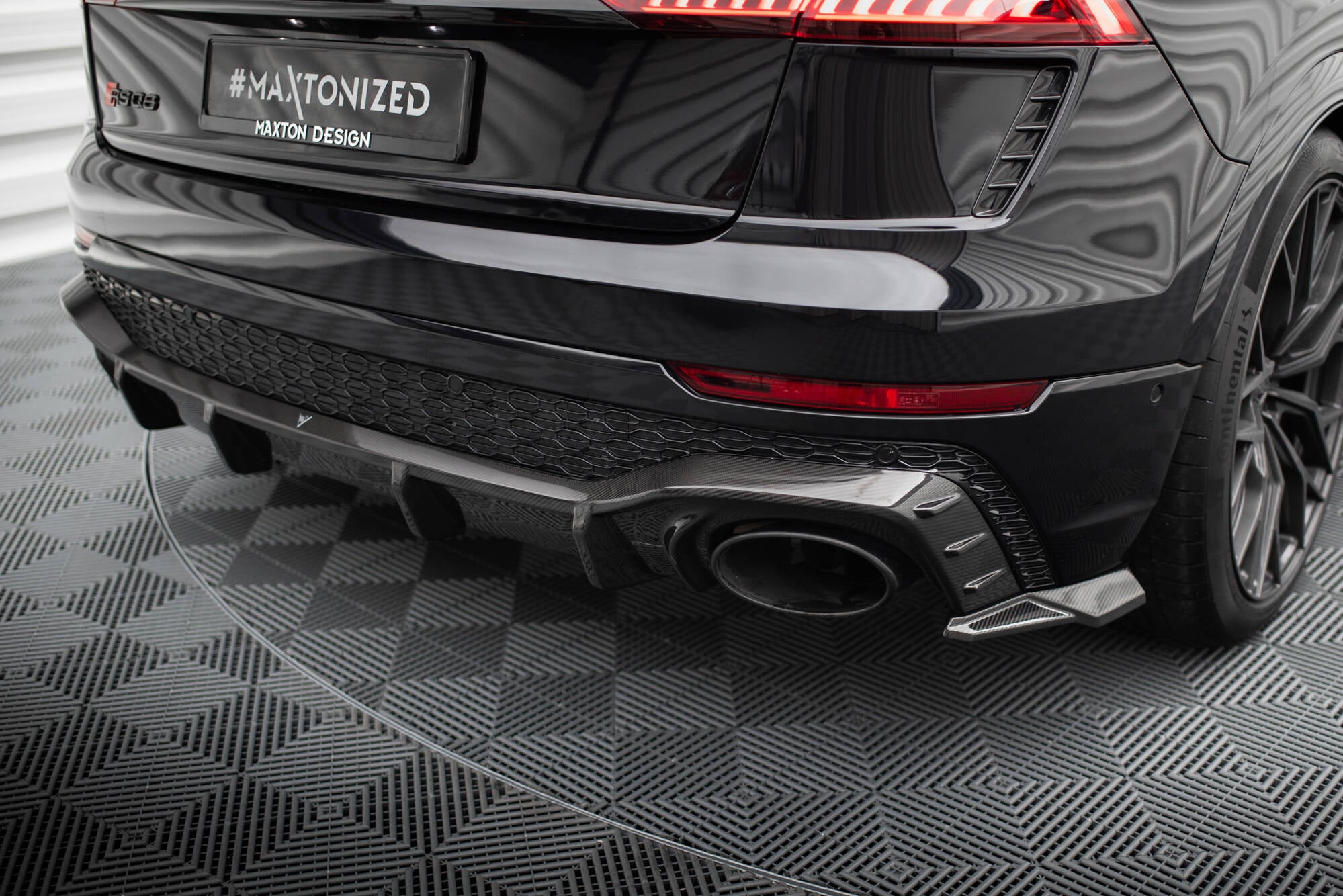 Carbon Heckdiffusor Audi RSQ8 Mk1