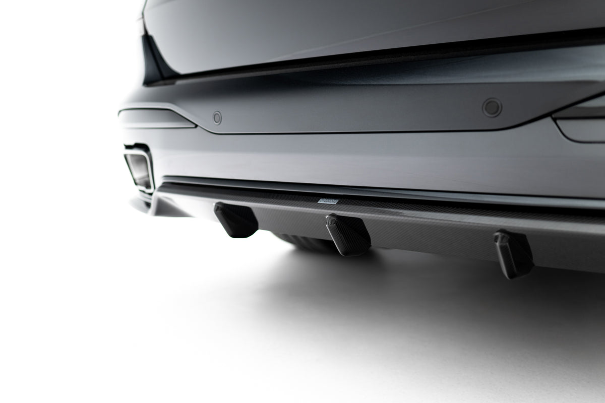 Carbon Fiber Heckansatz BMW X7 M-PACK G07 Facelift (version without towbar)