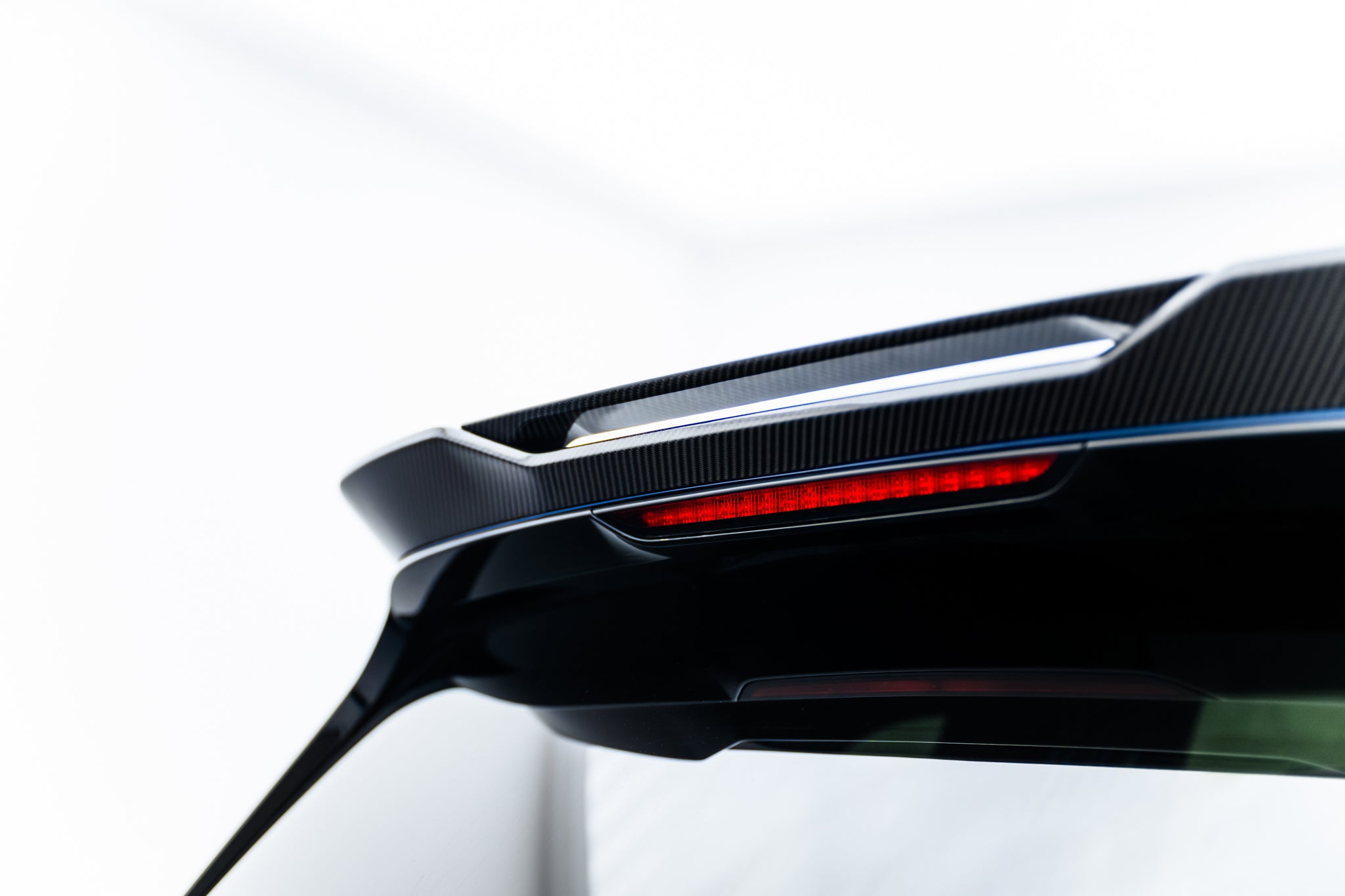 Carbon Fiber Tailgate Spoiler (Upper) BMW X7 M-PACK G07