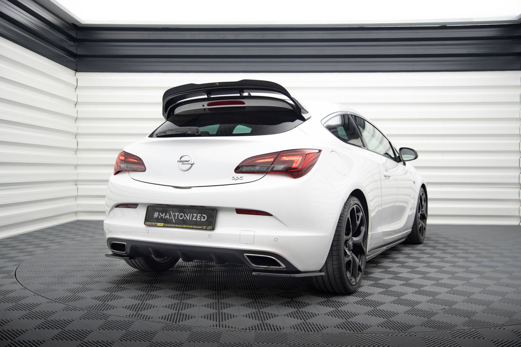 Heckseiten Flaps Opel Astra J OPC / VXR