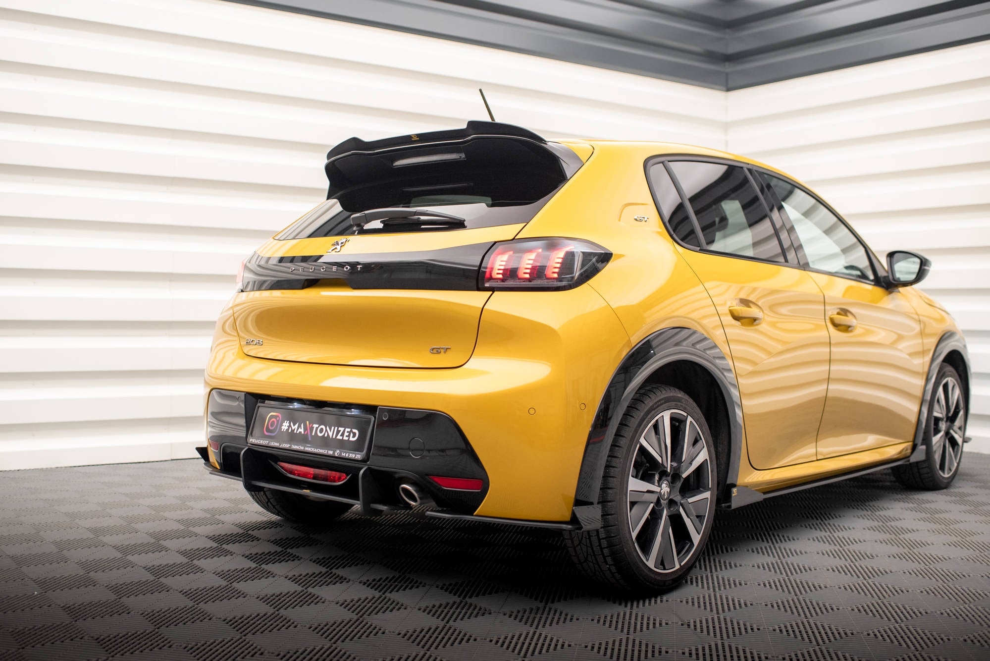 Heckseiten Flaps Peugeot 208 GT MK2