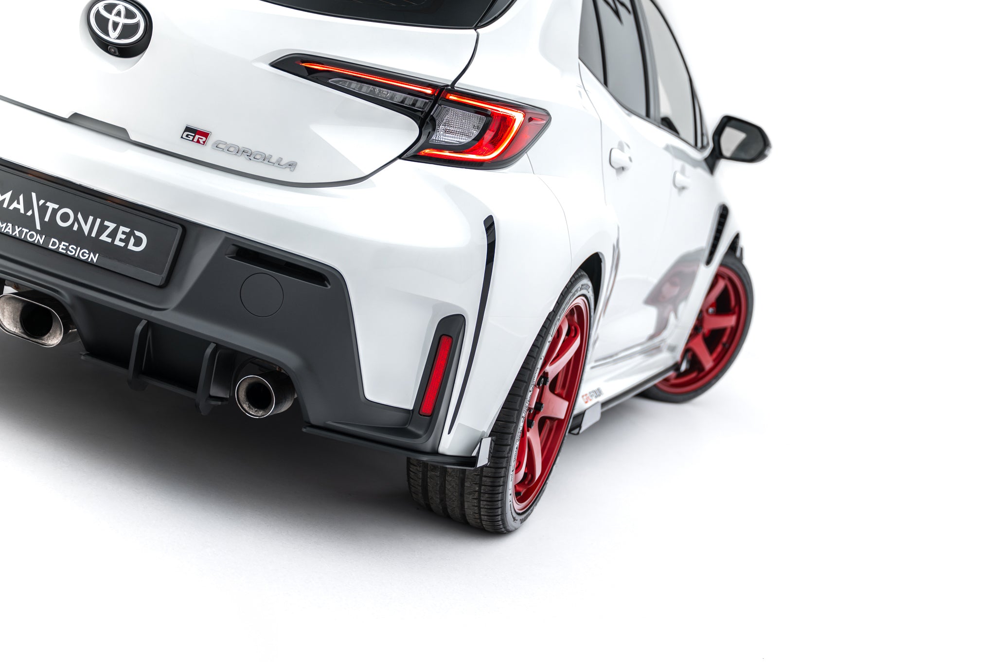 Heckseiten Flaps Toyota GR Corolla Mk12