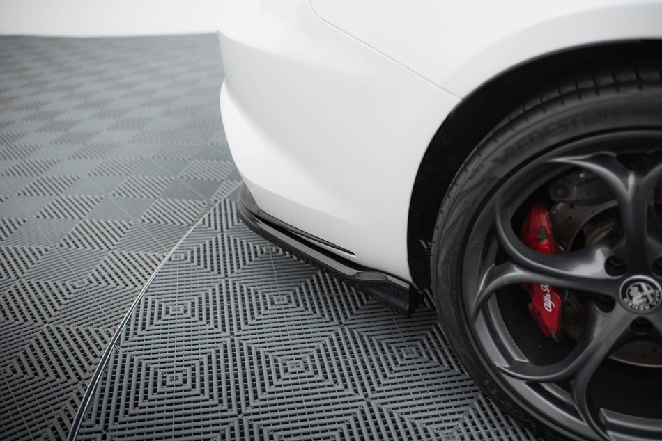 Heckseiten Flaps Alfa Romeo Giulia Quadrifoglio