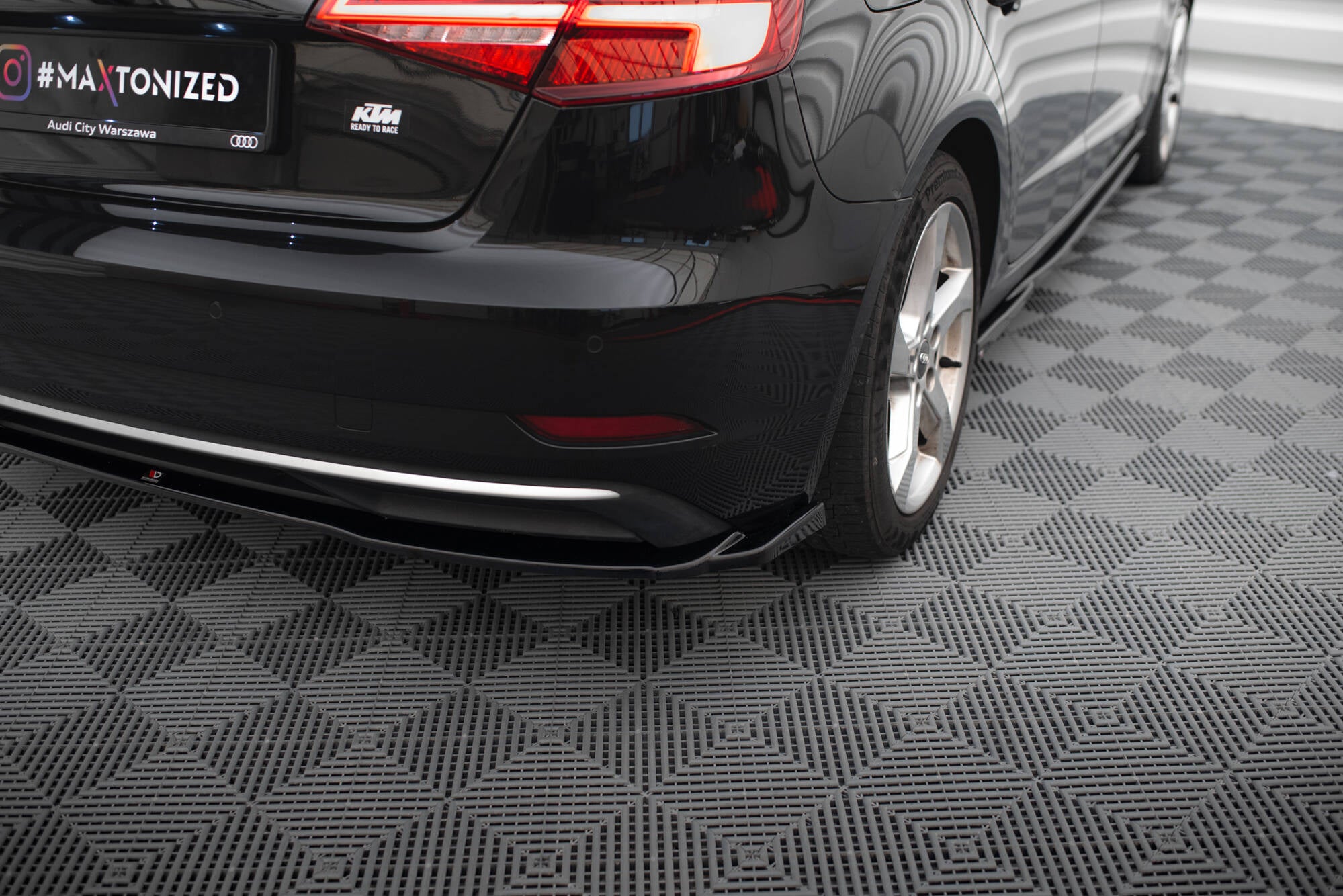 Heckseiten Flaps Audi A3 Sportback 8V Facelift