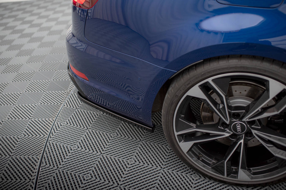Heckseiten Flaps Audi A4 Competition B9