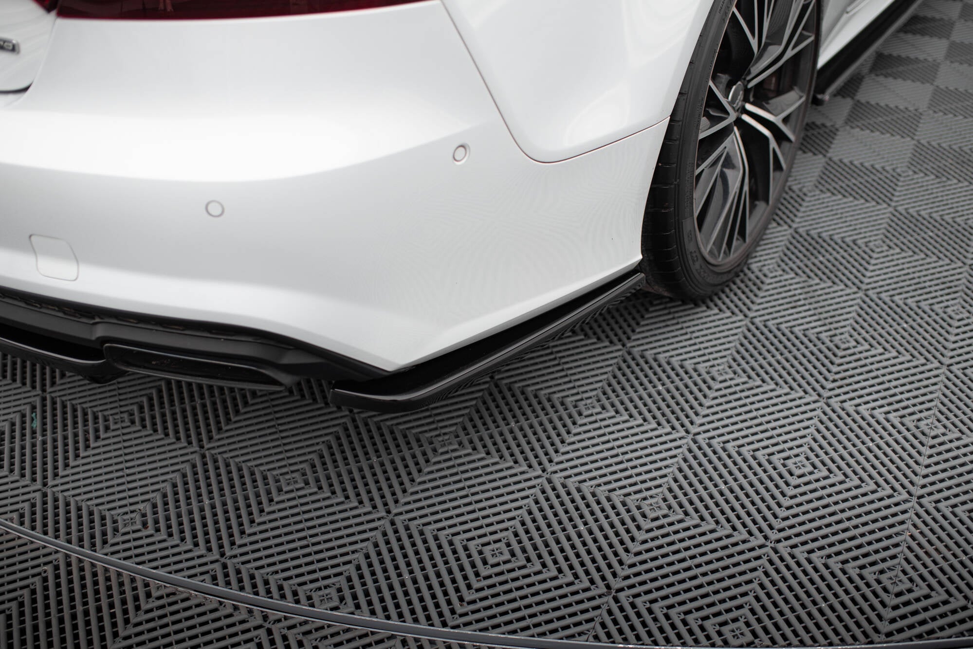 Heckseiten Flaps Mercedes-Benz V-Class AMG-Line W447 Facelift