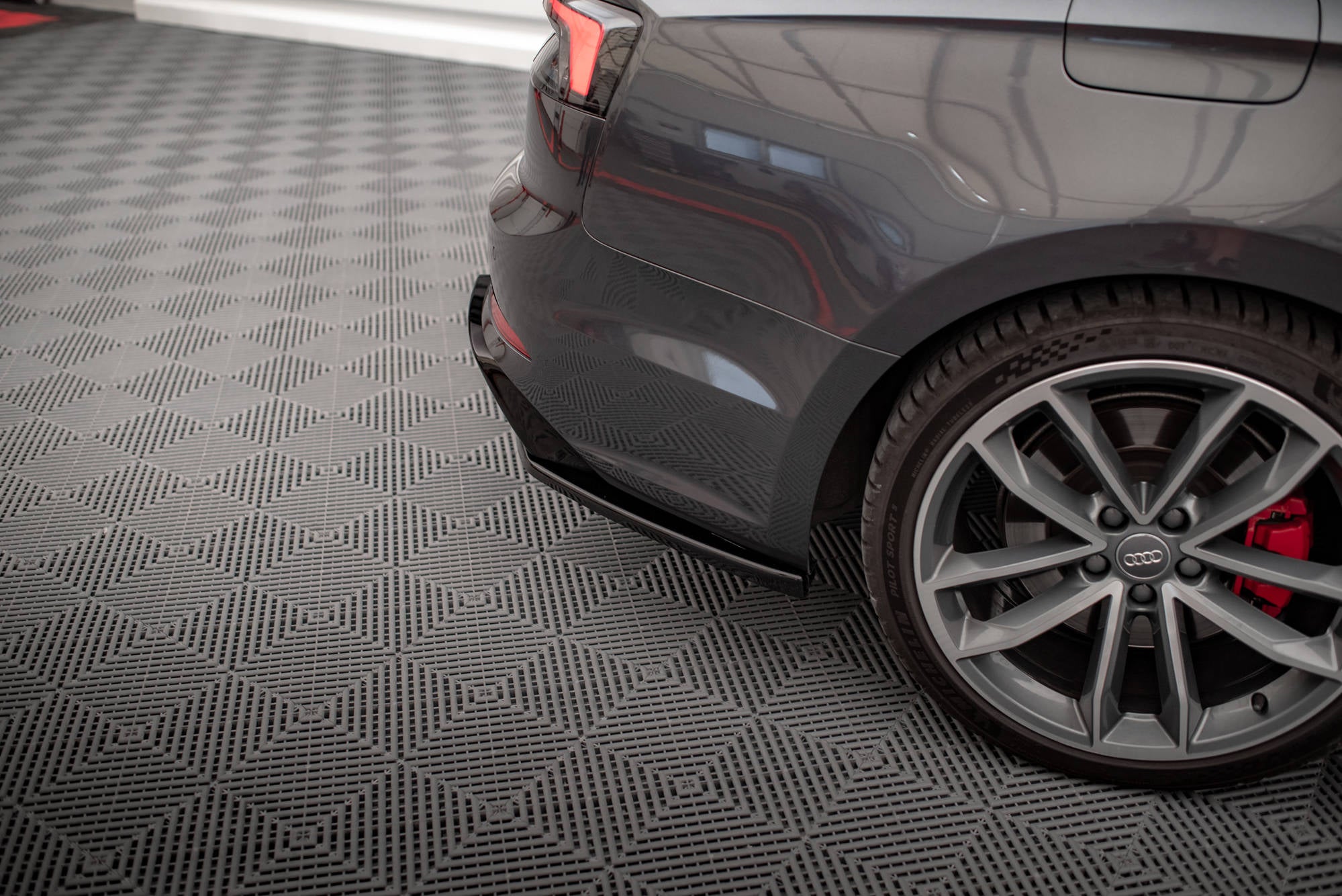 Heckseiten Flaps Audi S5 Coupe / Sportback F5