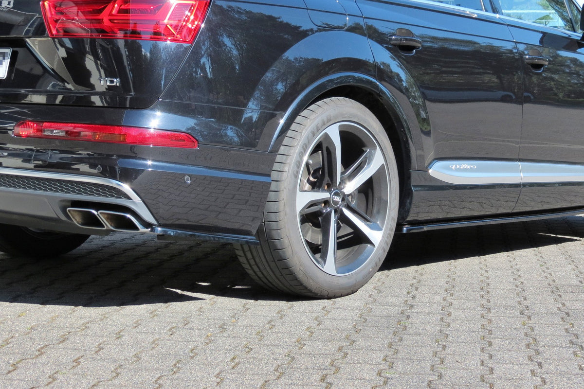 Heckseiten Flaps Audi SQ7 / Q7 S-Line Mk.2