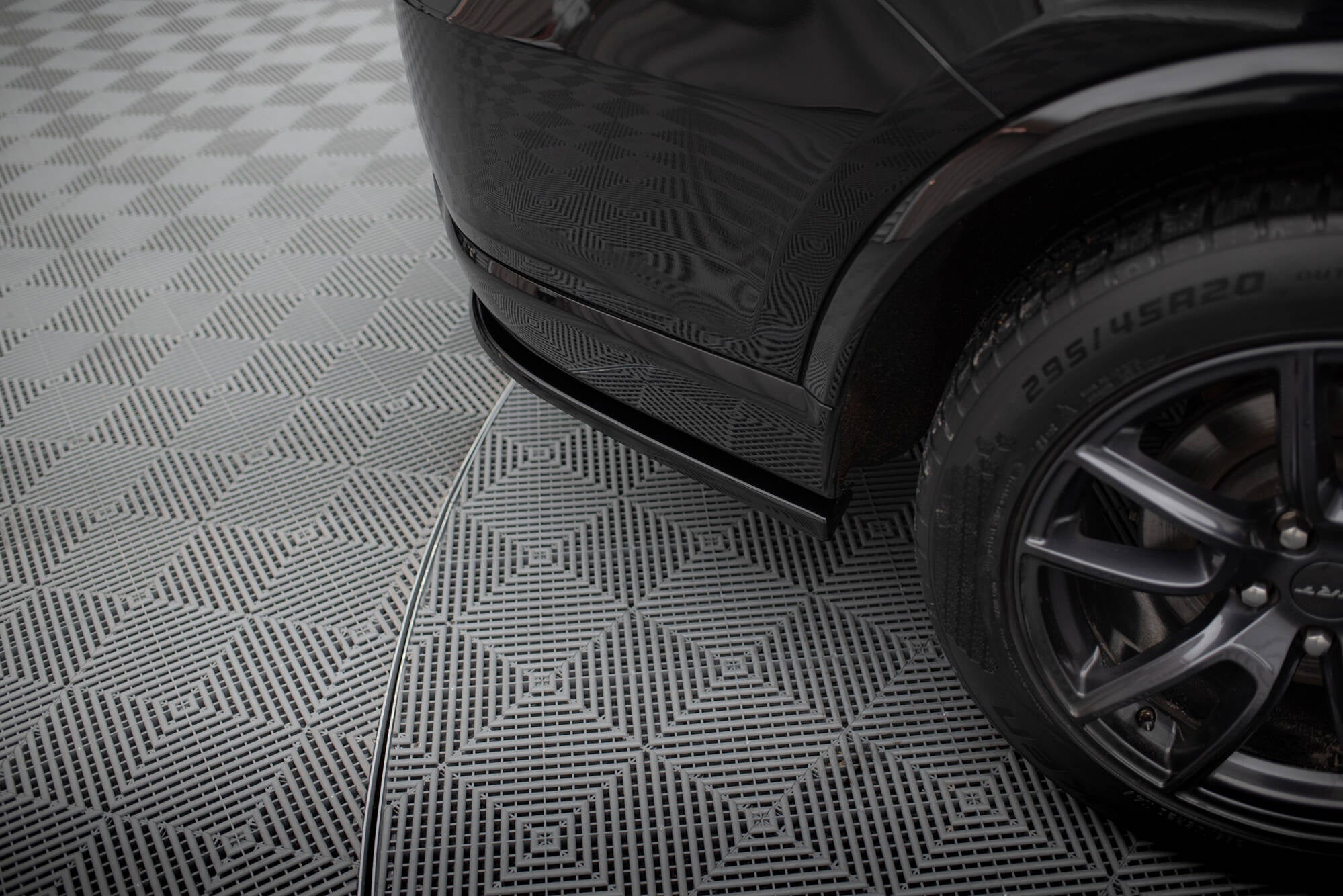 Heckseiten Flaps Dodge Durango SRT Mk3