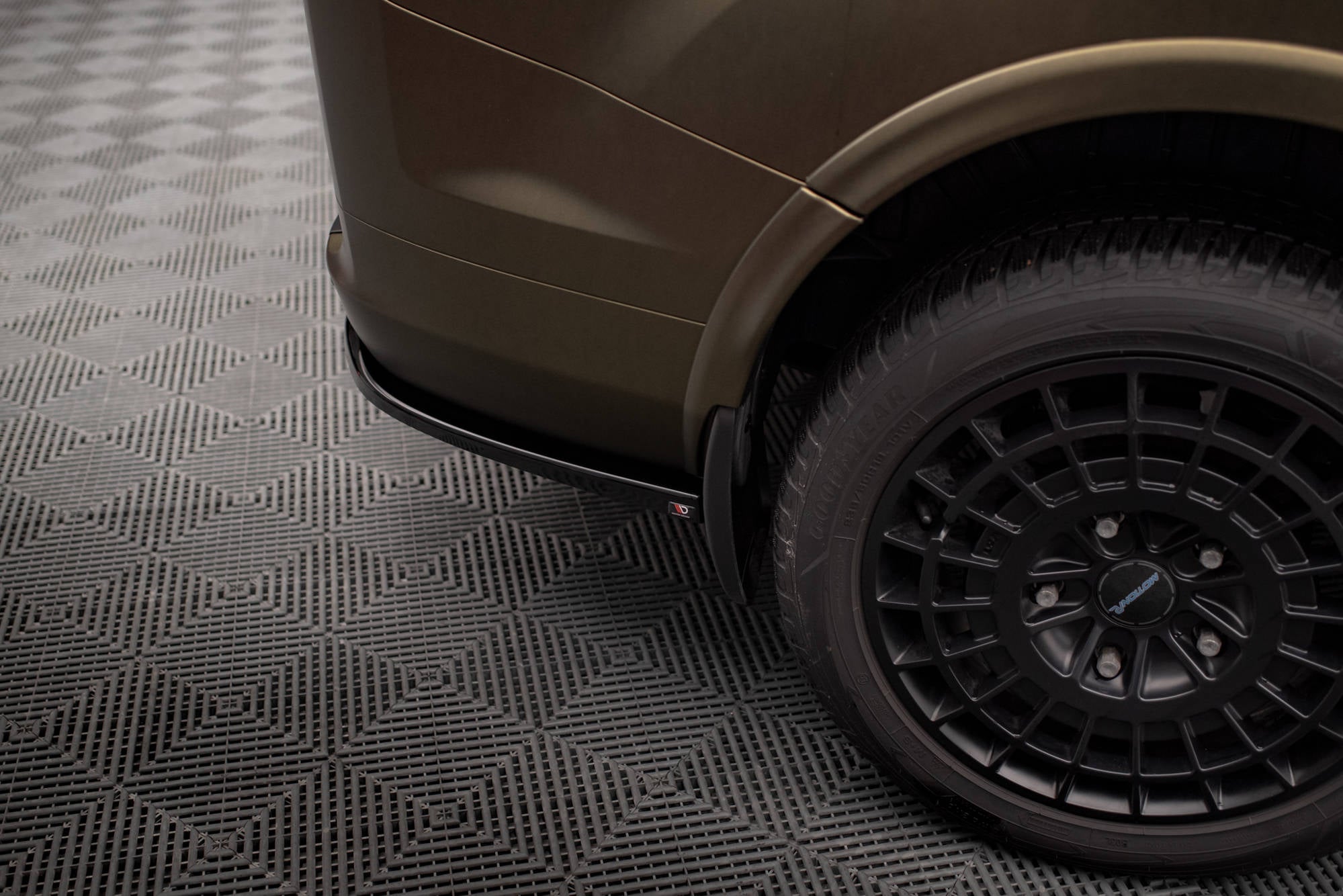 Heckseiten Flaps Ford Tourneo Custom Mk1 Facelift