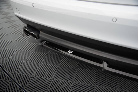 Heckseiten Flaps Jaguar XE R-Sport X760