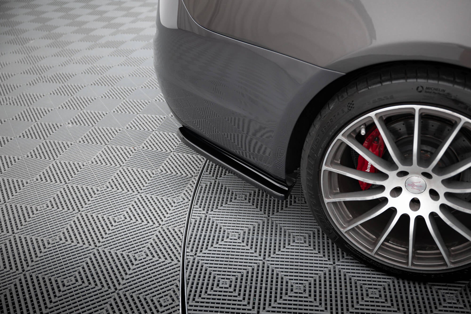 Heckseiten Flaps Maserati Quattroporte Mk6