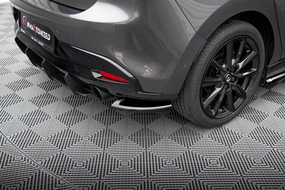 Heckseiten Flaps Mazda 3 Mk4