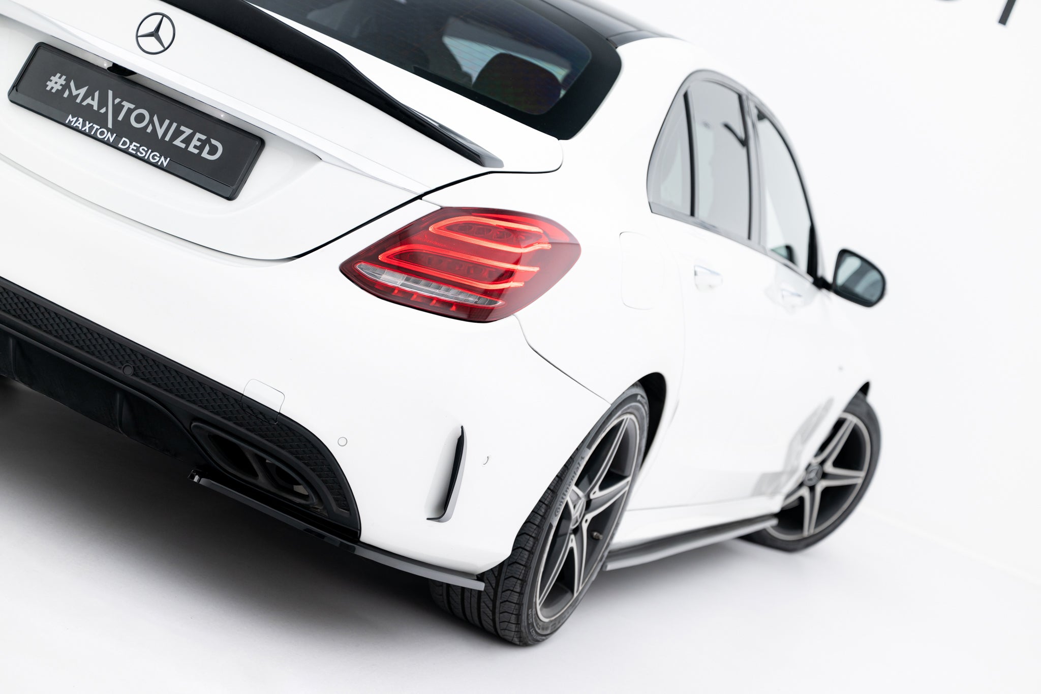 Heckseiten Flaps Mercedes-Benz C AMG-Line Sedan W205