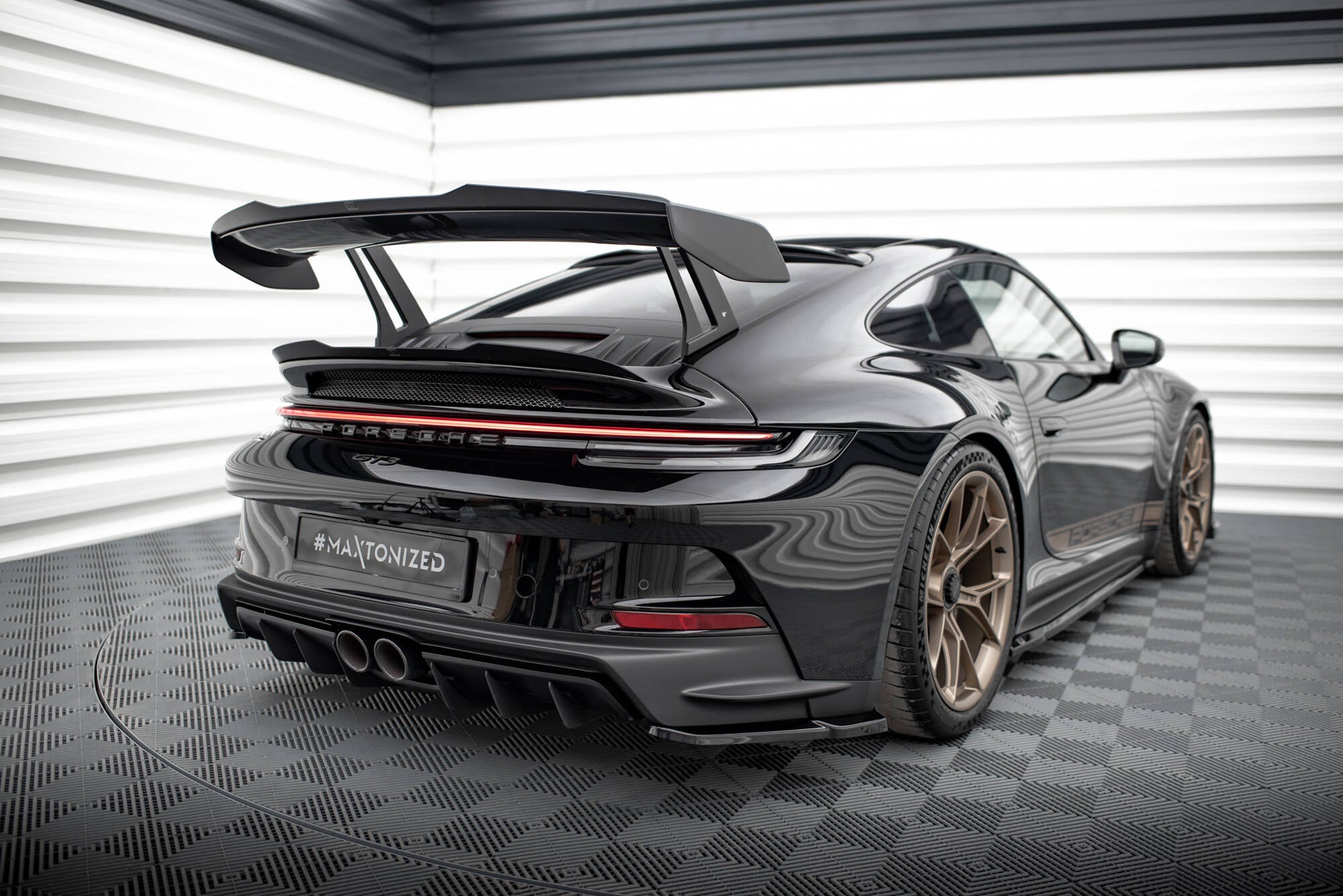 Heckseiten Flaps Porsche 911 992 GT3