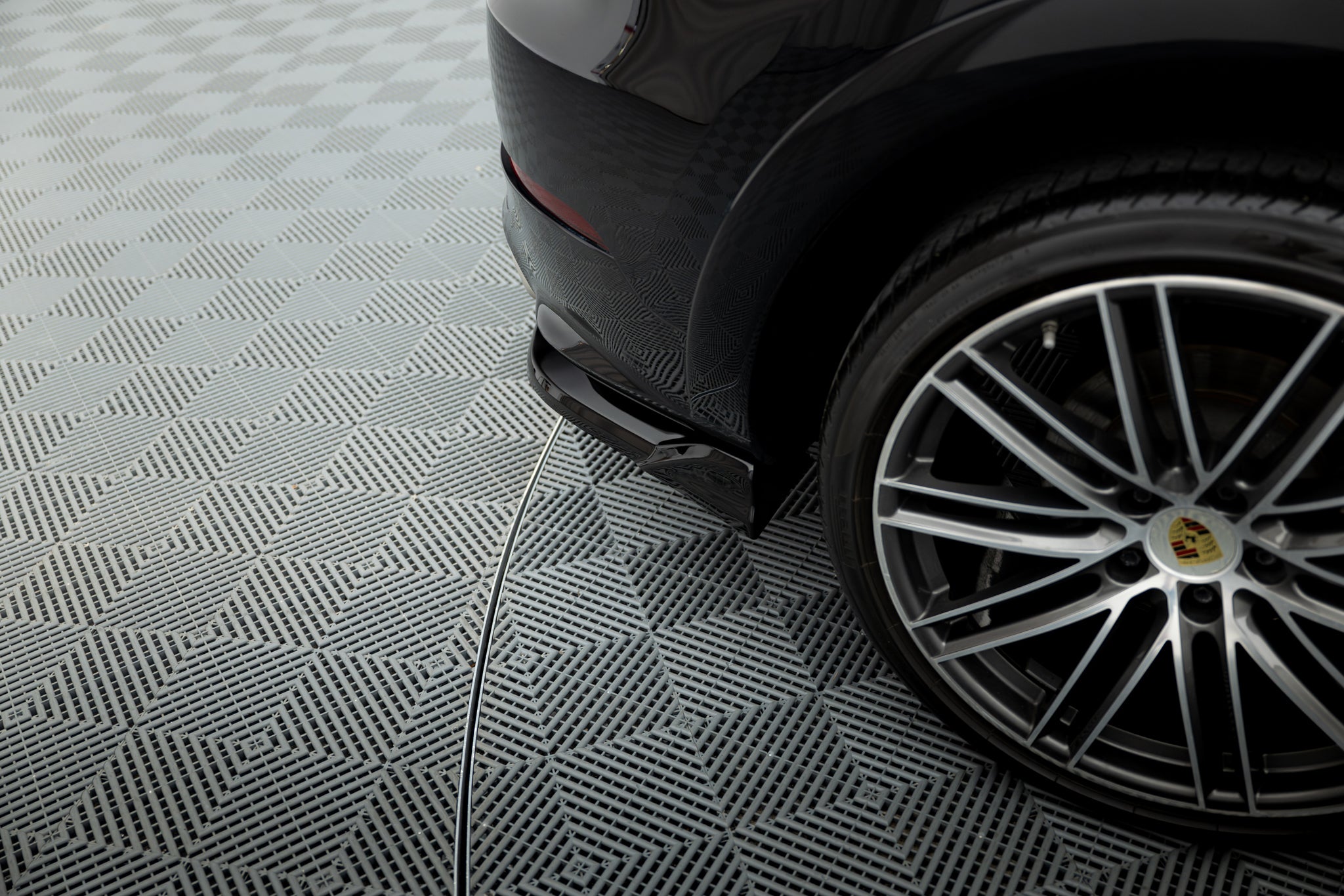 Heckseiten Flaps Porsche Cayenne Sport Design Mk3