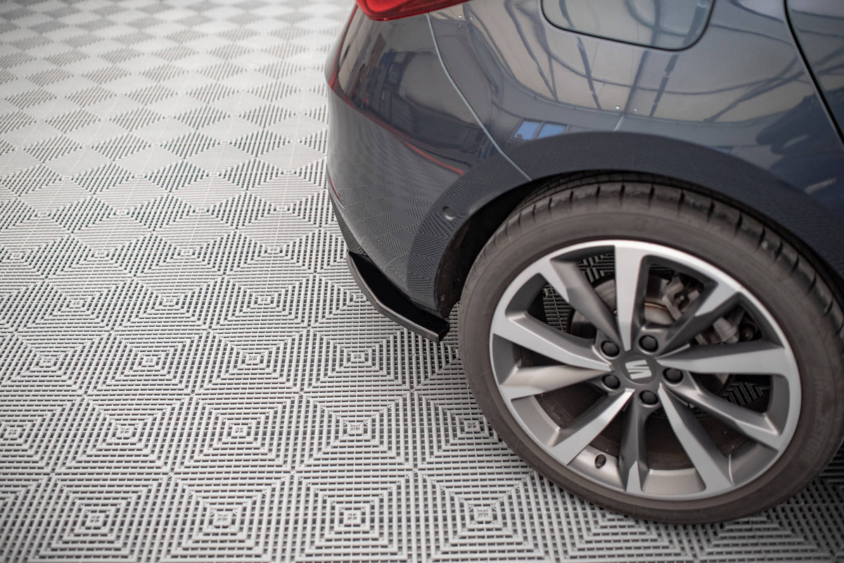 Heckseiten Flaps Seat Leon FR Hatchback Mk4