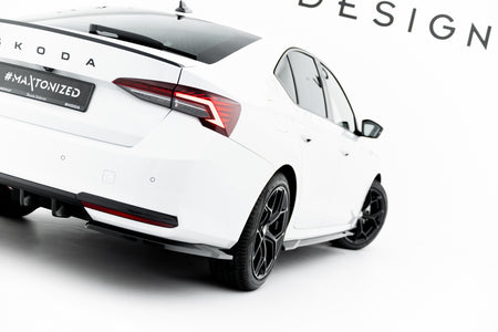 Heckdiffusor Seite Skoda Octavia Sportline Liftback / Combi MK4 Facelift
