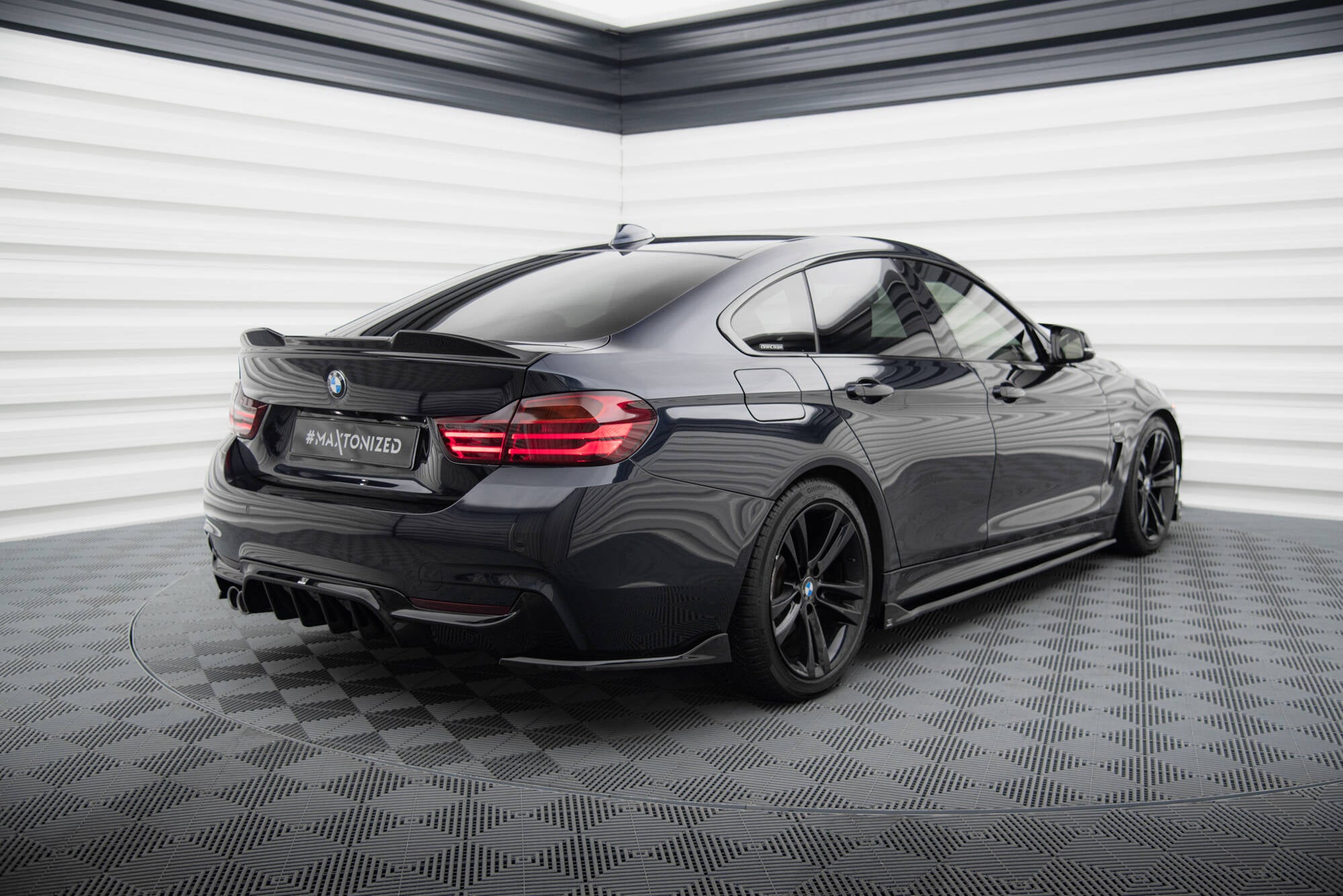 Heckseiten Flaps V.1 BMW 4 Gran Coupe M-Pack F36