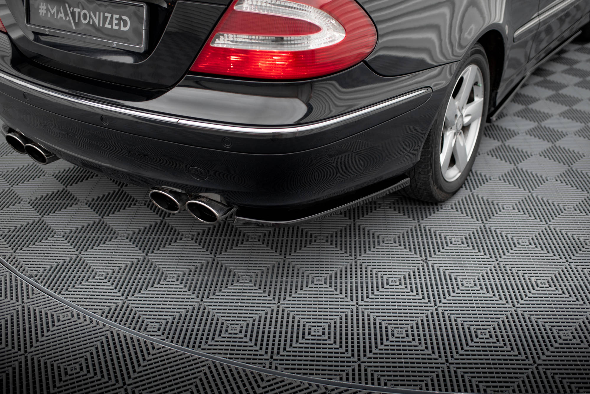 Heckseiten Flaps V.1 Mercedes-Benz CLK W209